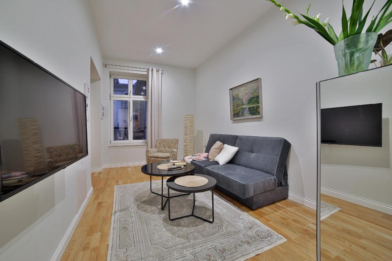 Art Palace Apartments Krasków Εξωτερικό φωτογραφία
