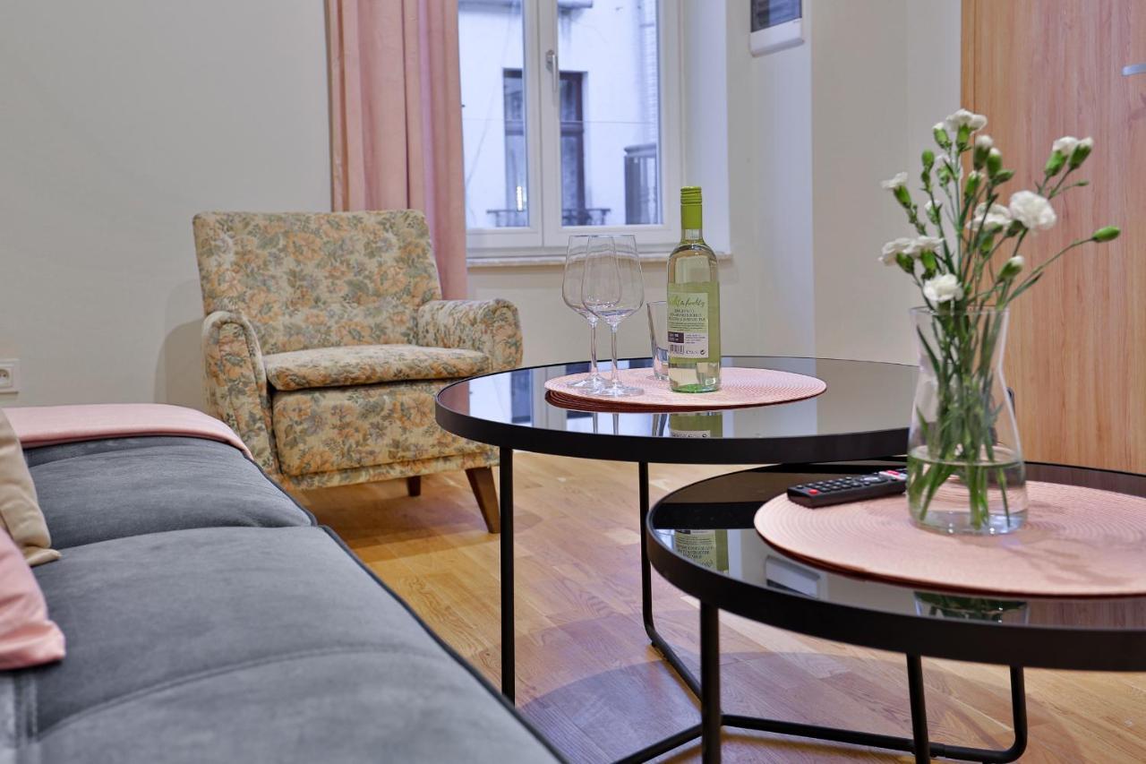 Art Palace Apartments Krasków Εξωτερικό φωτογραφία
